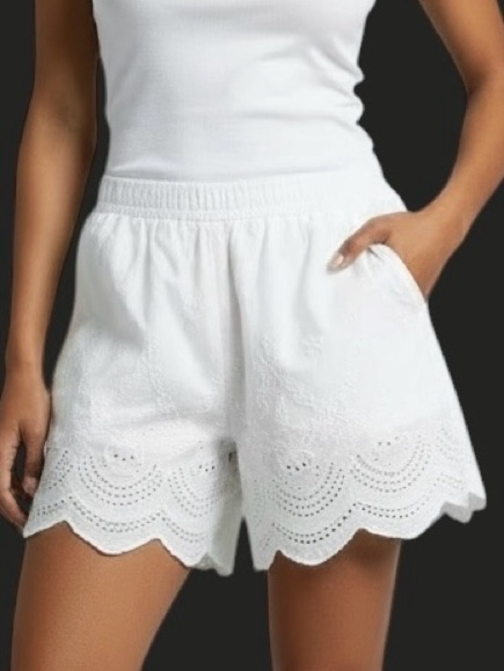 Juniors | Pull on White lace shorts, ribbon lace up in back , Pockets | NWOT S